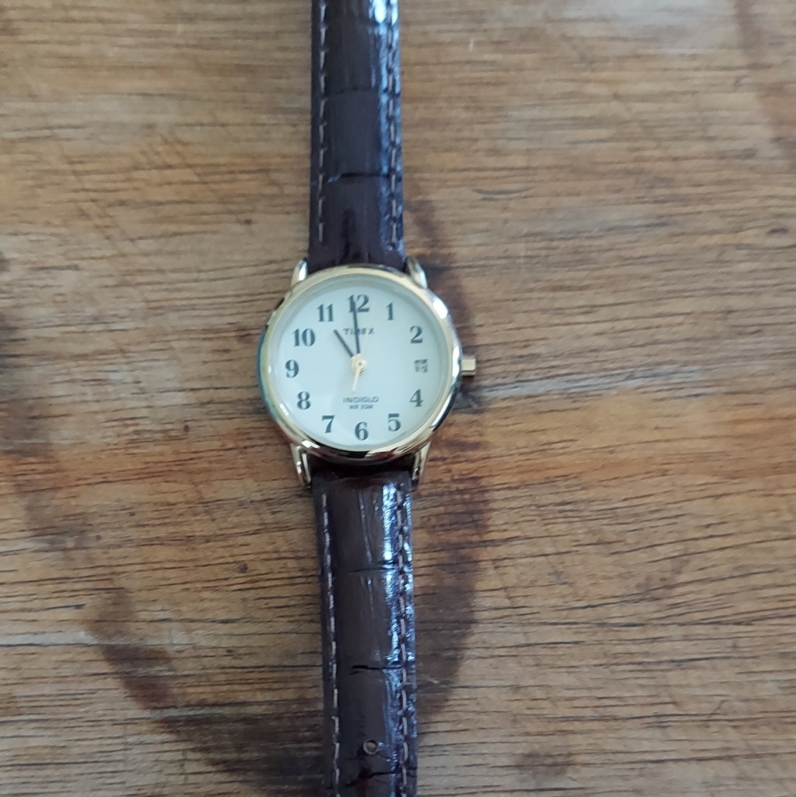 Timex Indiglo Women’s Quartz Watch Date WR 30m White Dial Brown Leather