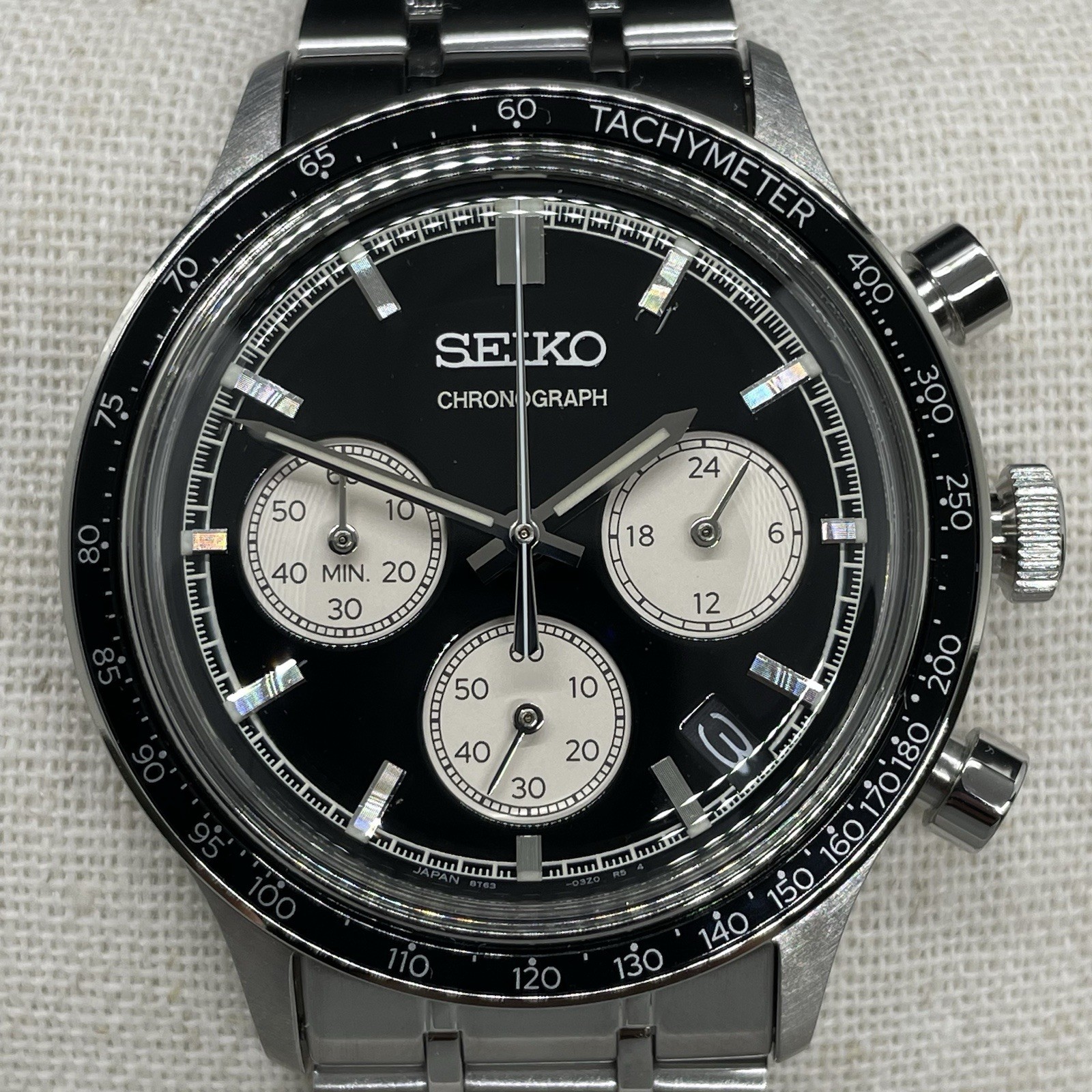 NEW Seiko SSB479P1 Essentials Black Panda Chronograph Quartz Men’s Watch