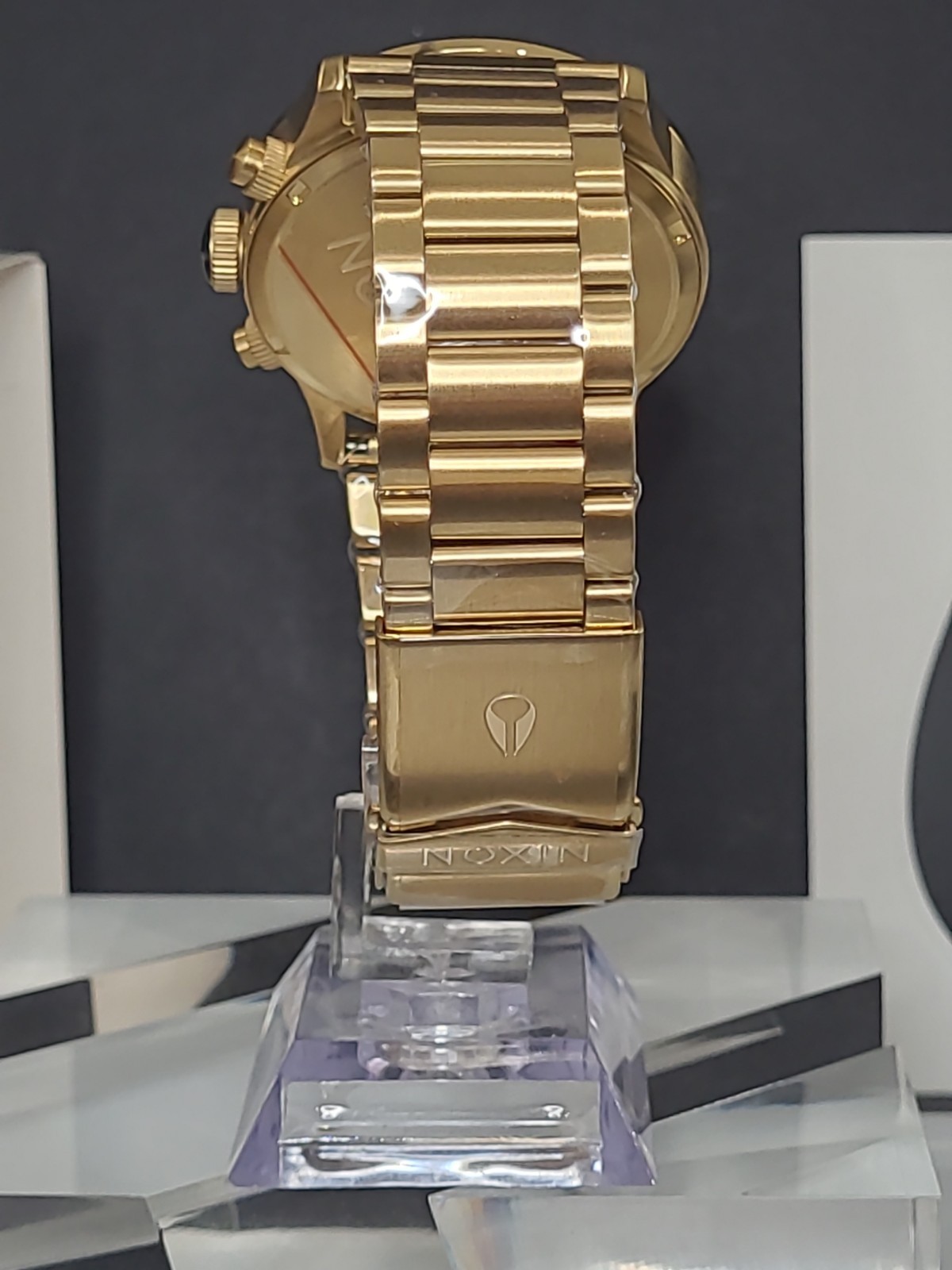 Nixon Sentry Chrono Gold/ Blue Sunray Watch A386-1922 Stainless Steel 42mm Dial
