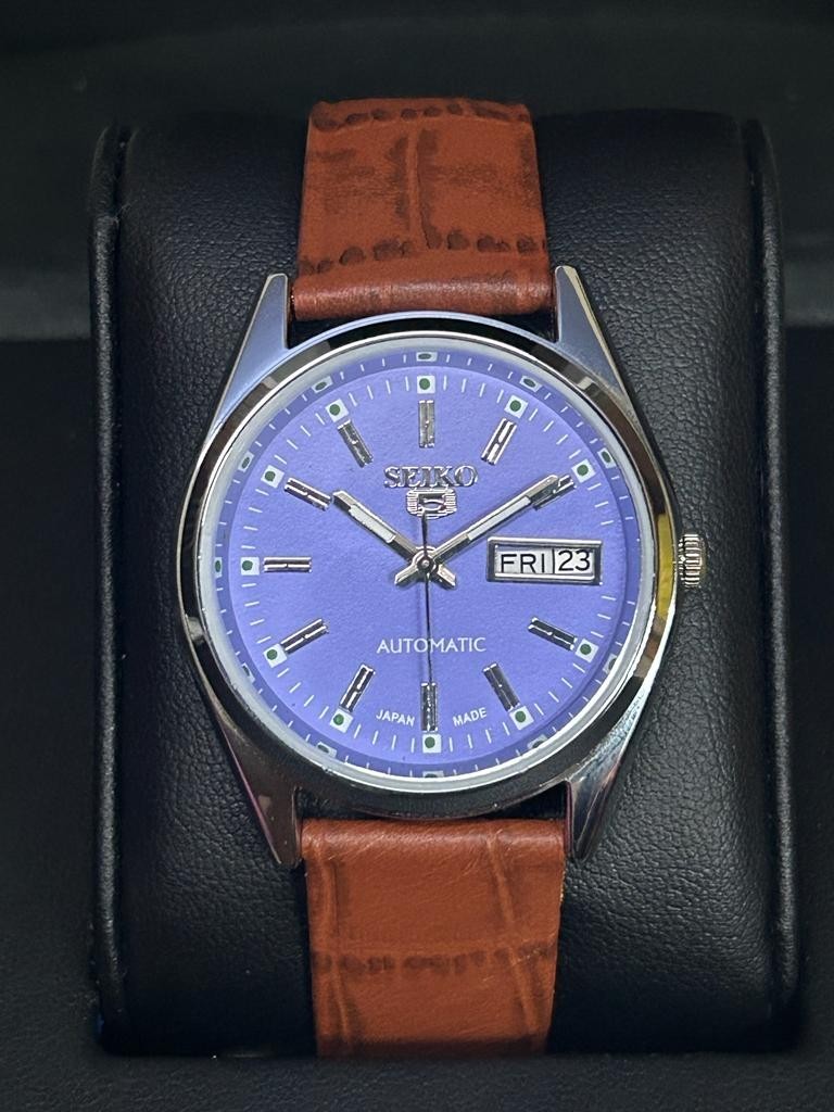 Vintage Seiko Refurbished Purple Dial Day / Date Men’s Wrist Watch Japanese