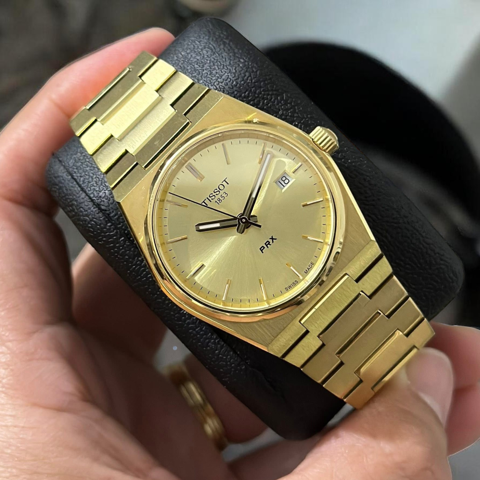 New Tissot PRX T137.210.33.021.00 Quartz Stainless Steel Gold Quartz Watch 35mm