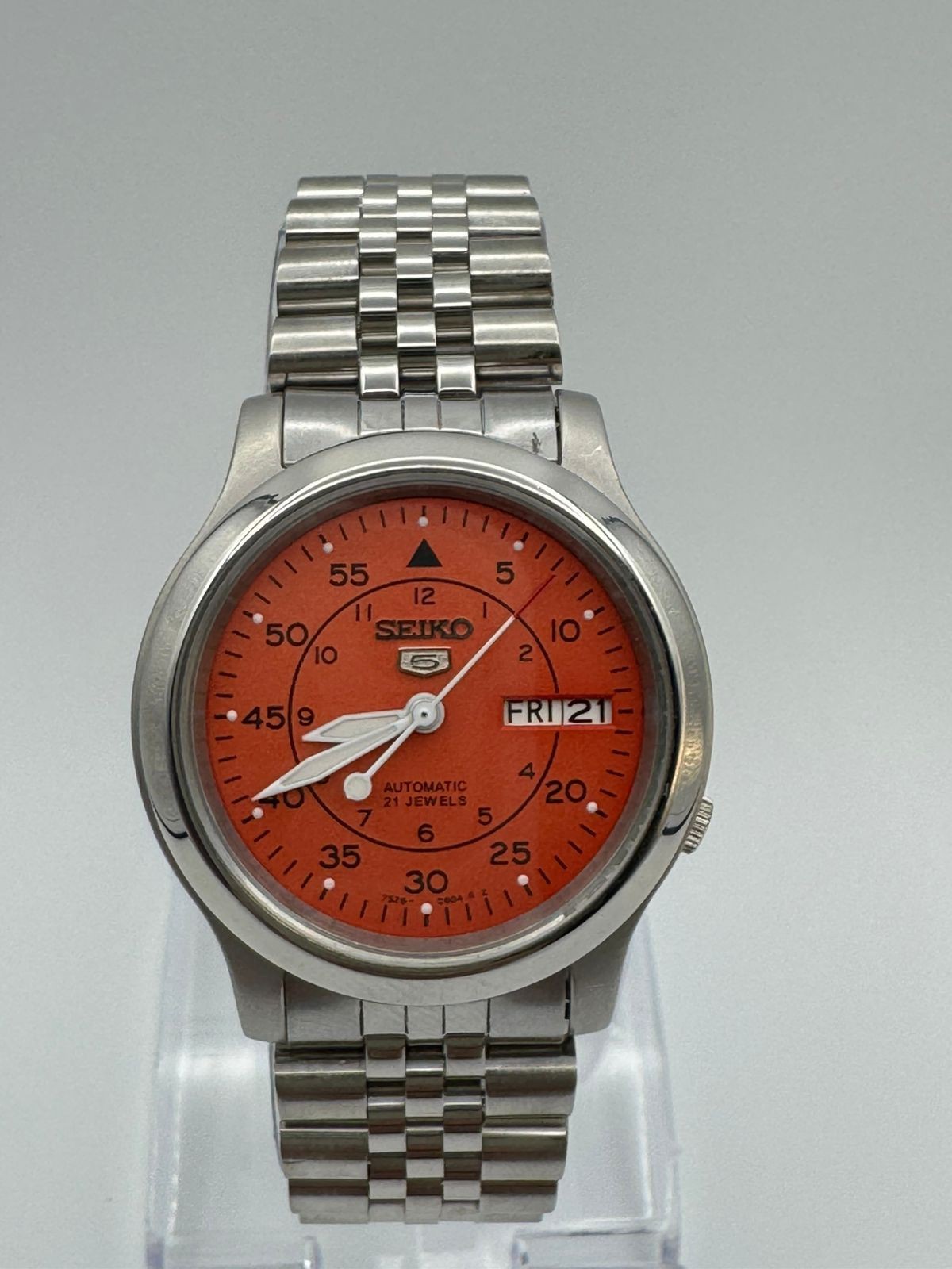 Vintage seiko 5 automatic Orange Milatary Dial Wrist Watch For Mens Japan 7S26
