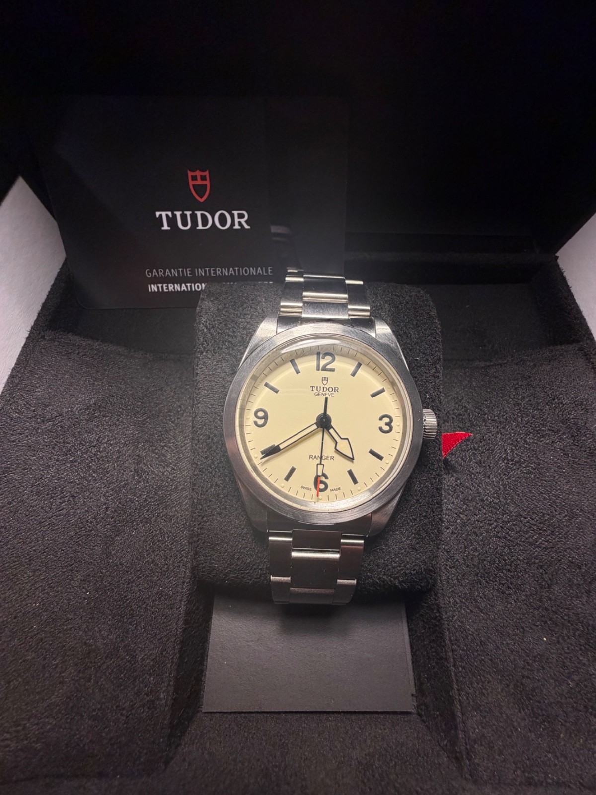 tudor ranger 39mm beige