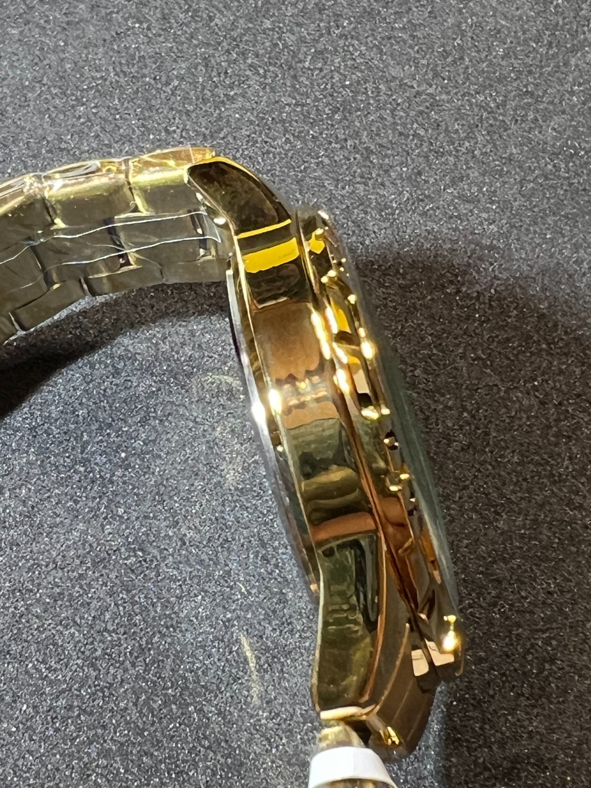 Invicta Specialty I by Invicta Men’s Watch – 42mm. Gold with Green Face (69034)