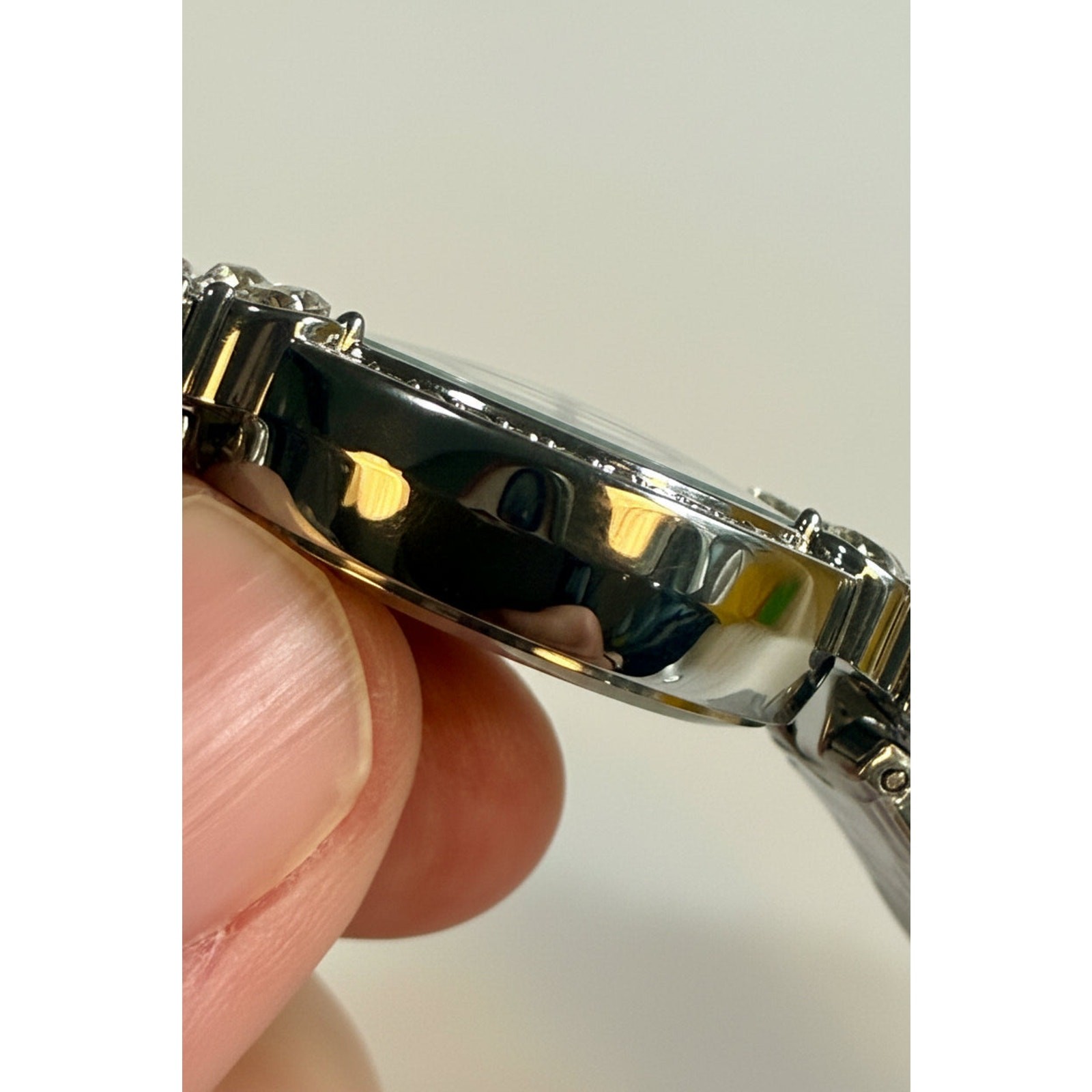 INVICTA WILDFLOWER 69112 BLACK DIAL 30mm STAINLESS STEEL QUARTZ WOMEN’S WATCH