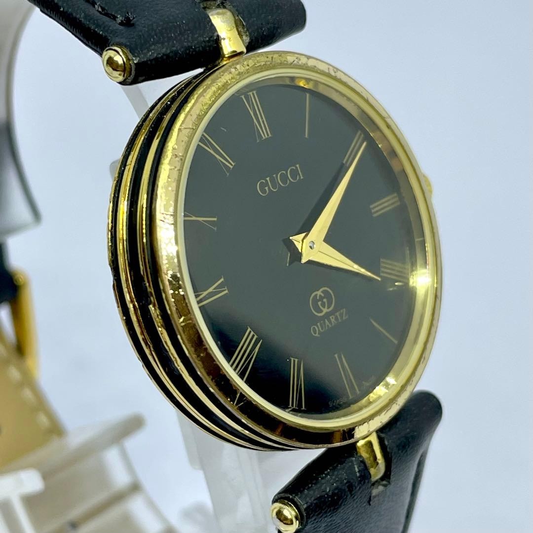 38 GUCCI Sherry Line Watch, Working, Black Dial, Gold