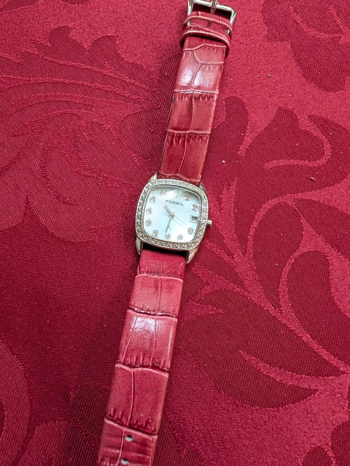 Fossil F2 Women’s Quartz Watch Square White Dial Red Leather Untested