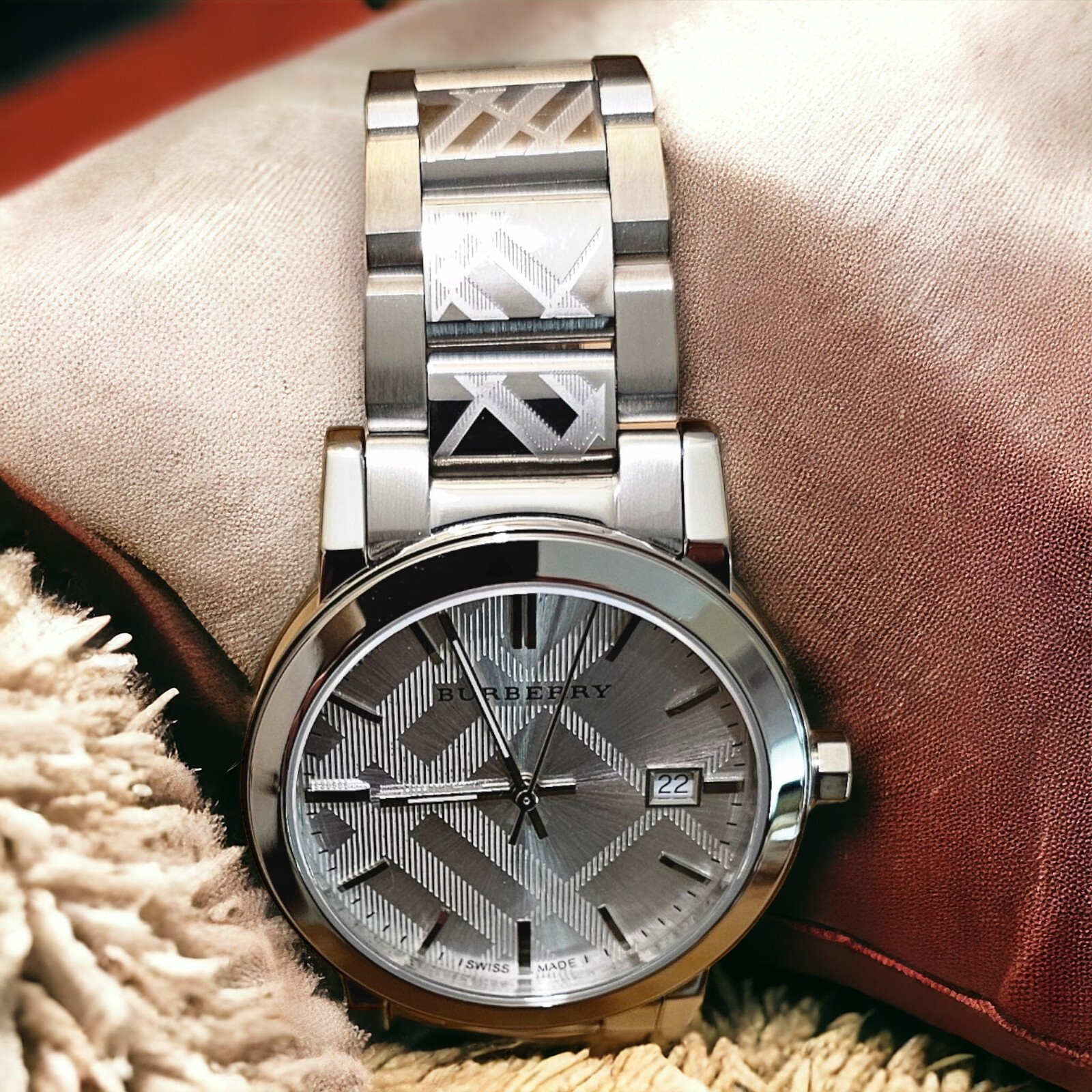 ⭐Burberry® BU 9037 Unisex 38mm Engraved Silver ⭐