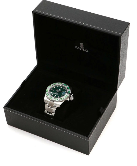 A BATHING APE Men’s Watch TYPE 1 BAPEX CRYSTAL STONE COLOR GREEN NEW w/ box JP