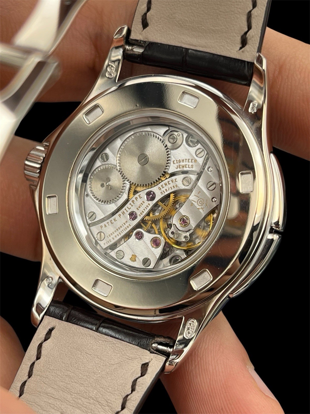 Patek Philippe Calatrava Travel Time 18K White Gold, White Dial 5134G