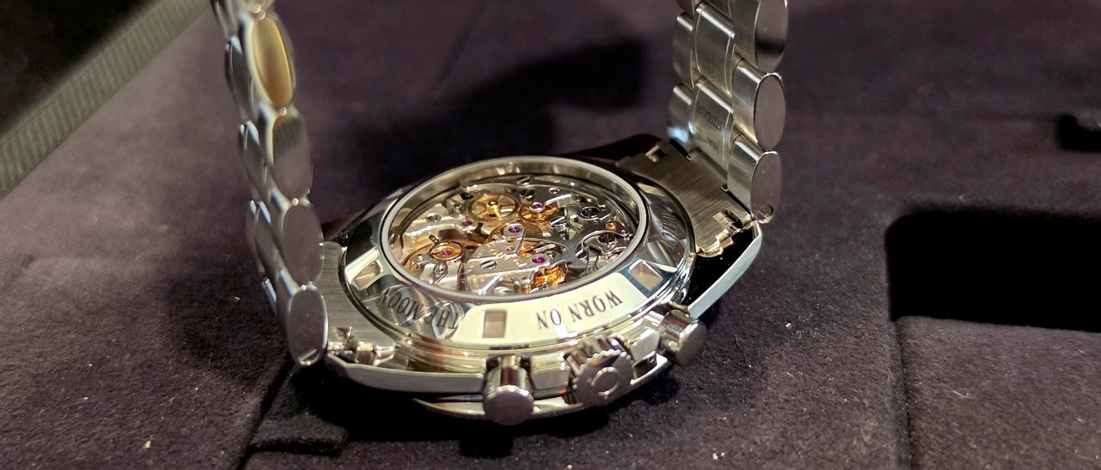 OMEGA Speedmaster Professional 42mm Chronograph, Cal. 1863, Collector Box Papers