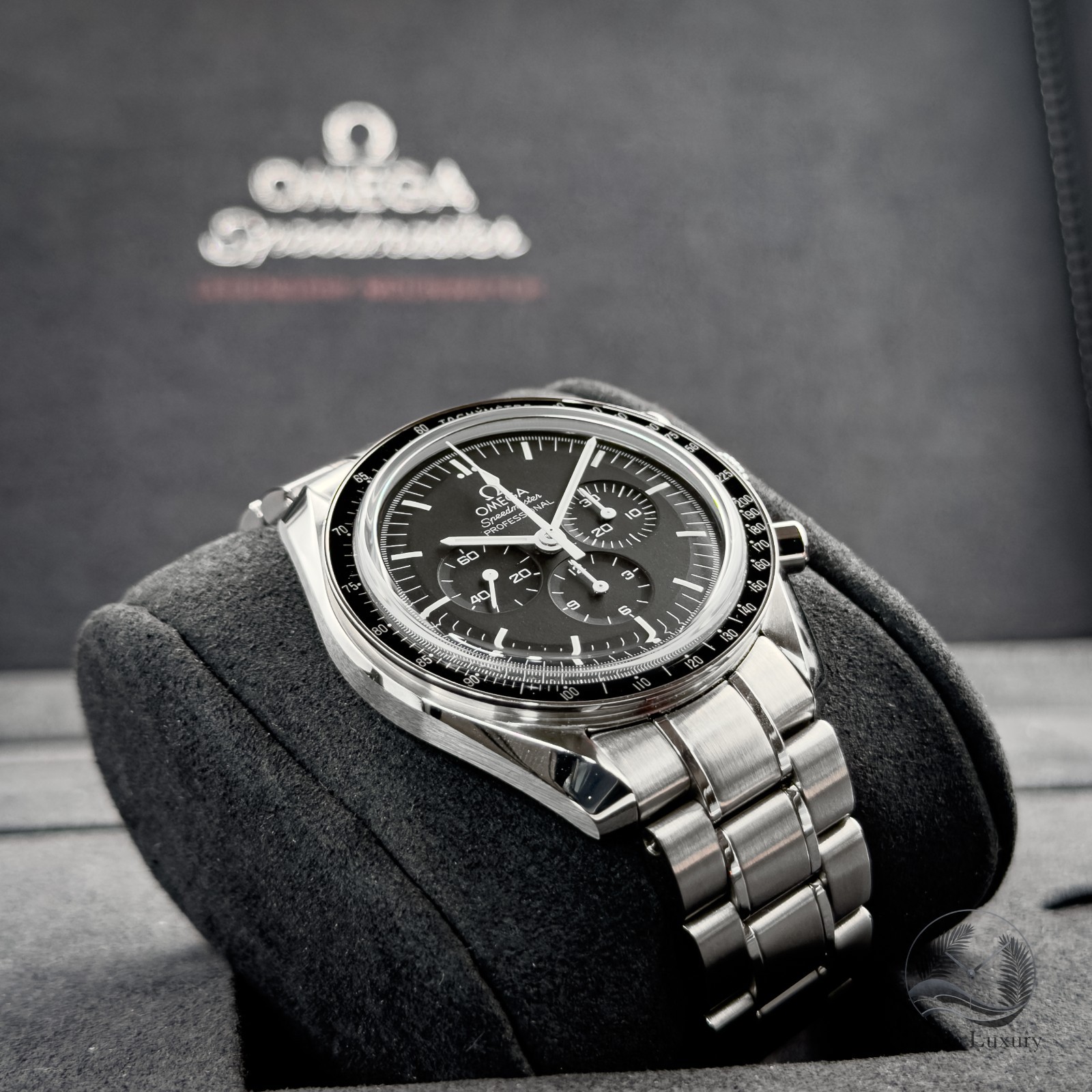 Omega Speedmaster Moonwatch Sapphire 42mm FULL BIG SET 311.30.42.30.01.006