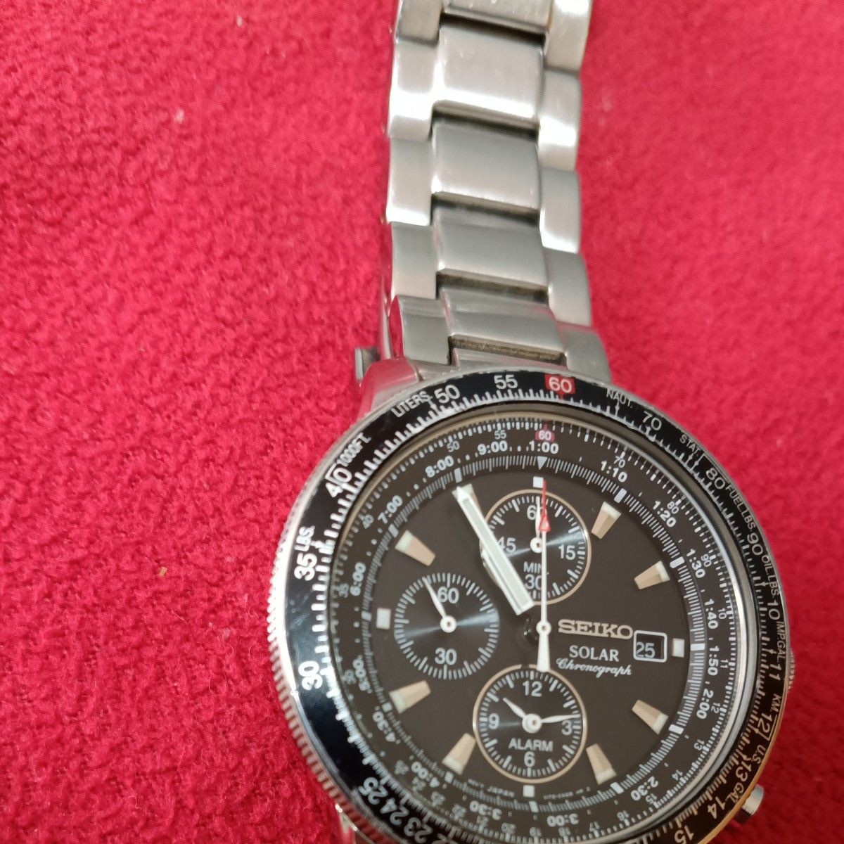SEIKO Solar Chronograph Wristwatch v172 0ac0