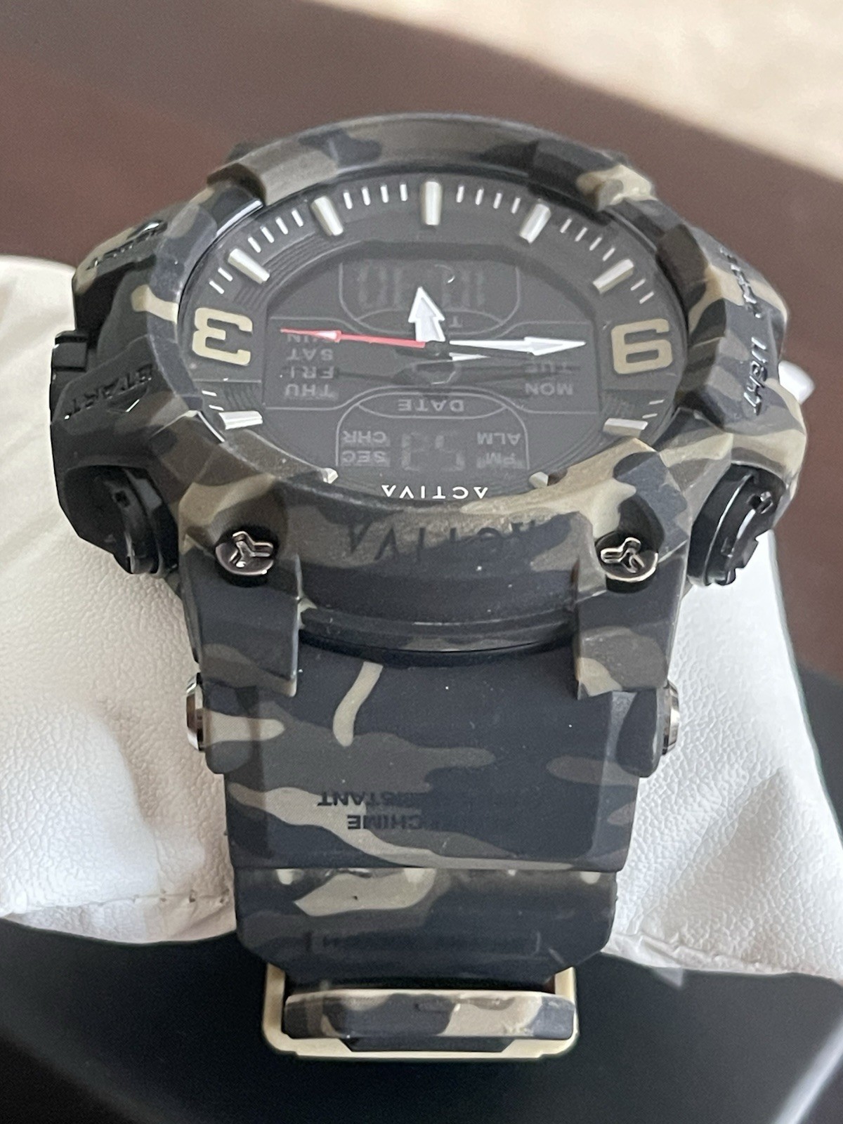 Activa Vulkor X Invicta Analog Digital Men’s Watch – 53mm. Camouflage. Tan, new