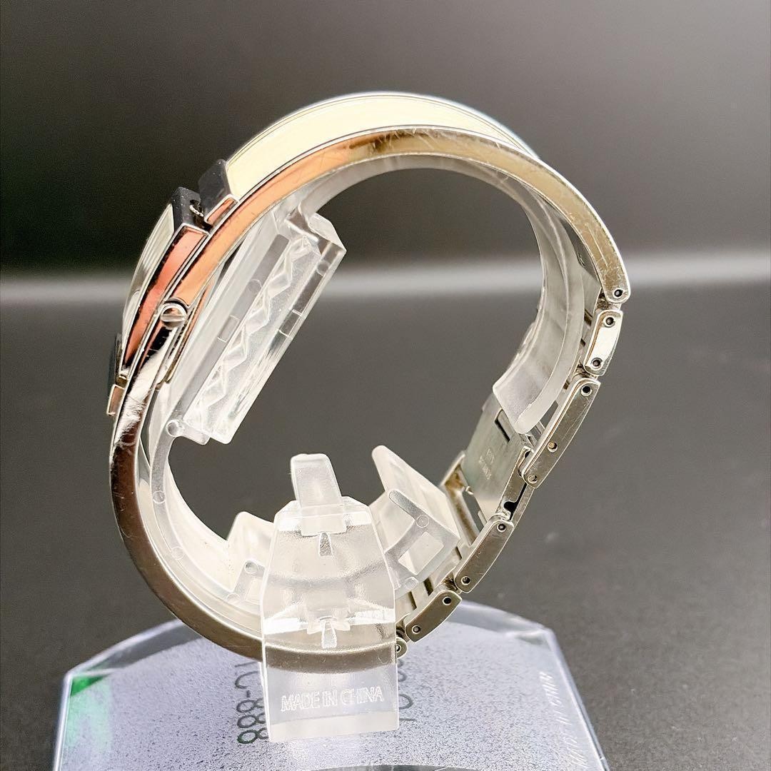 Burberry BU4939 Women’s Quartz White Dial Bangle Watch 24.2mm
