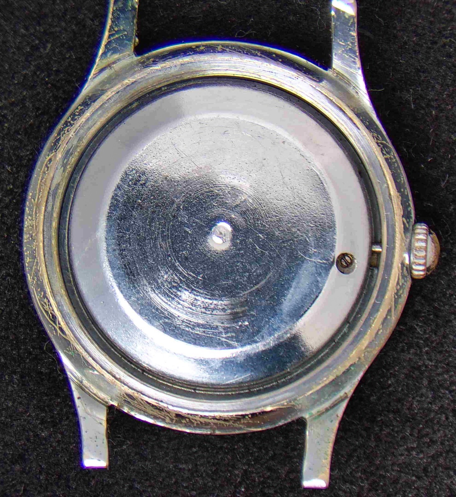 Roamer Military Men’s Hand-Wind Vintage Swiss Watch — Running