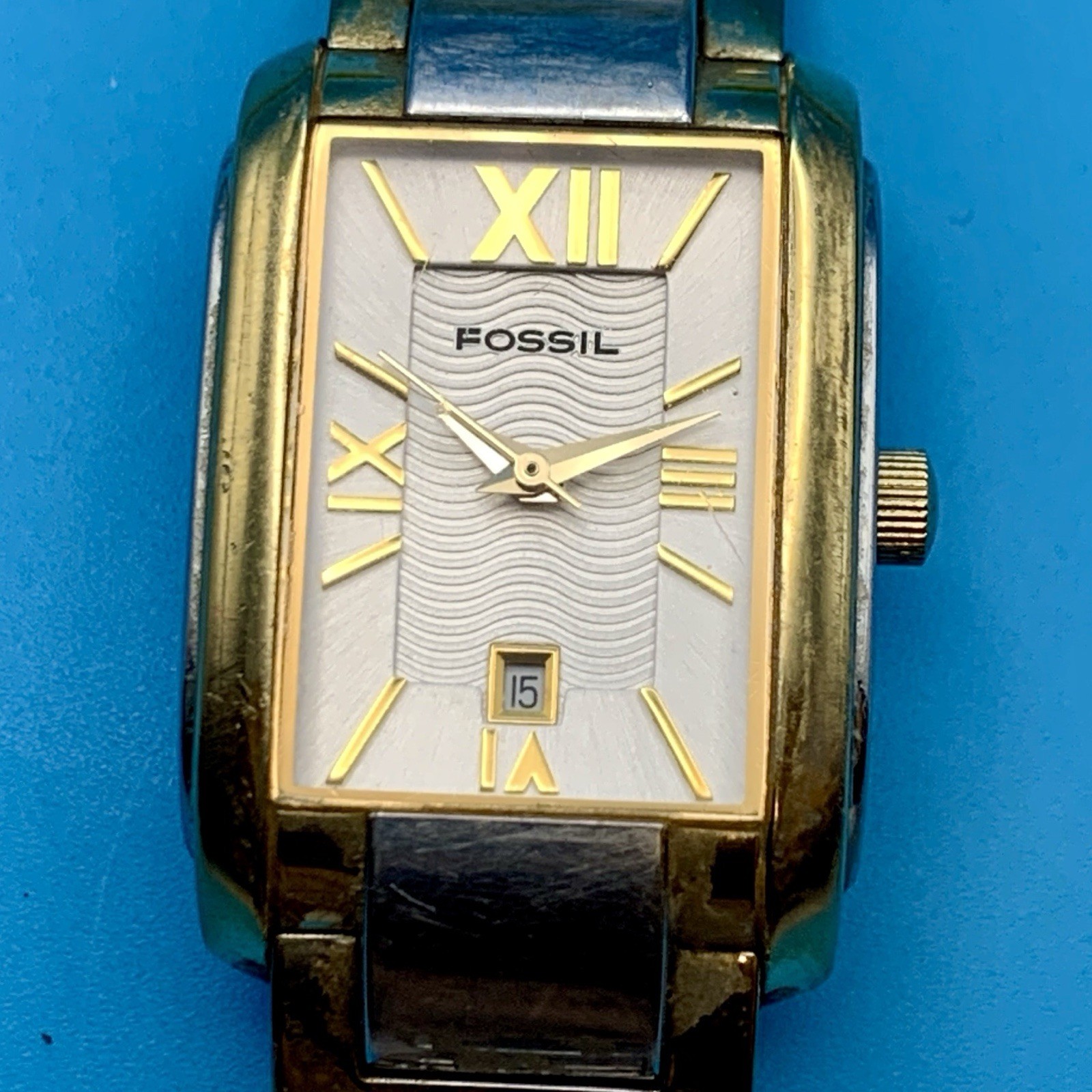 FOSSIL F2 ES-1268 Women’s Vintage Tank Quartz Bracelet Wristwatch Works New Batt