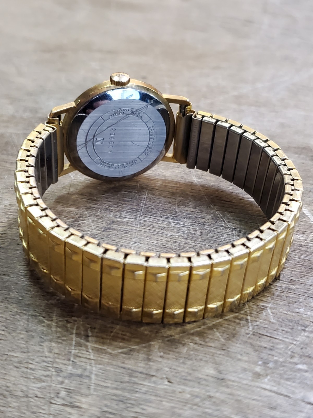 Vintage RADIANT Antimagnetic Manual Wind Dress Watch, 15 Rubis (Jewels) Swiss