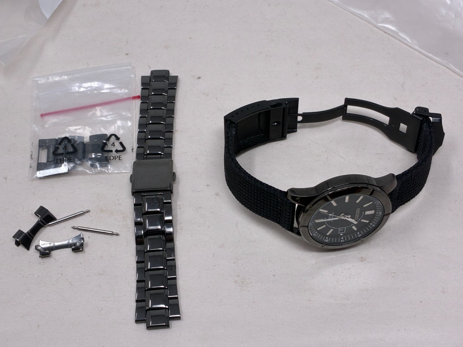 Seiko Kinetic 100M WAtch Water Resistant 10 BAR 5M62-ODAOM with Extra band