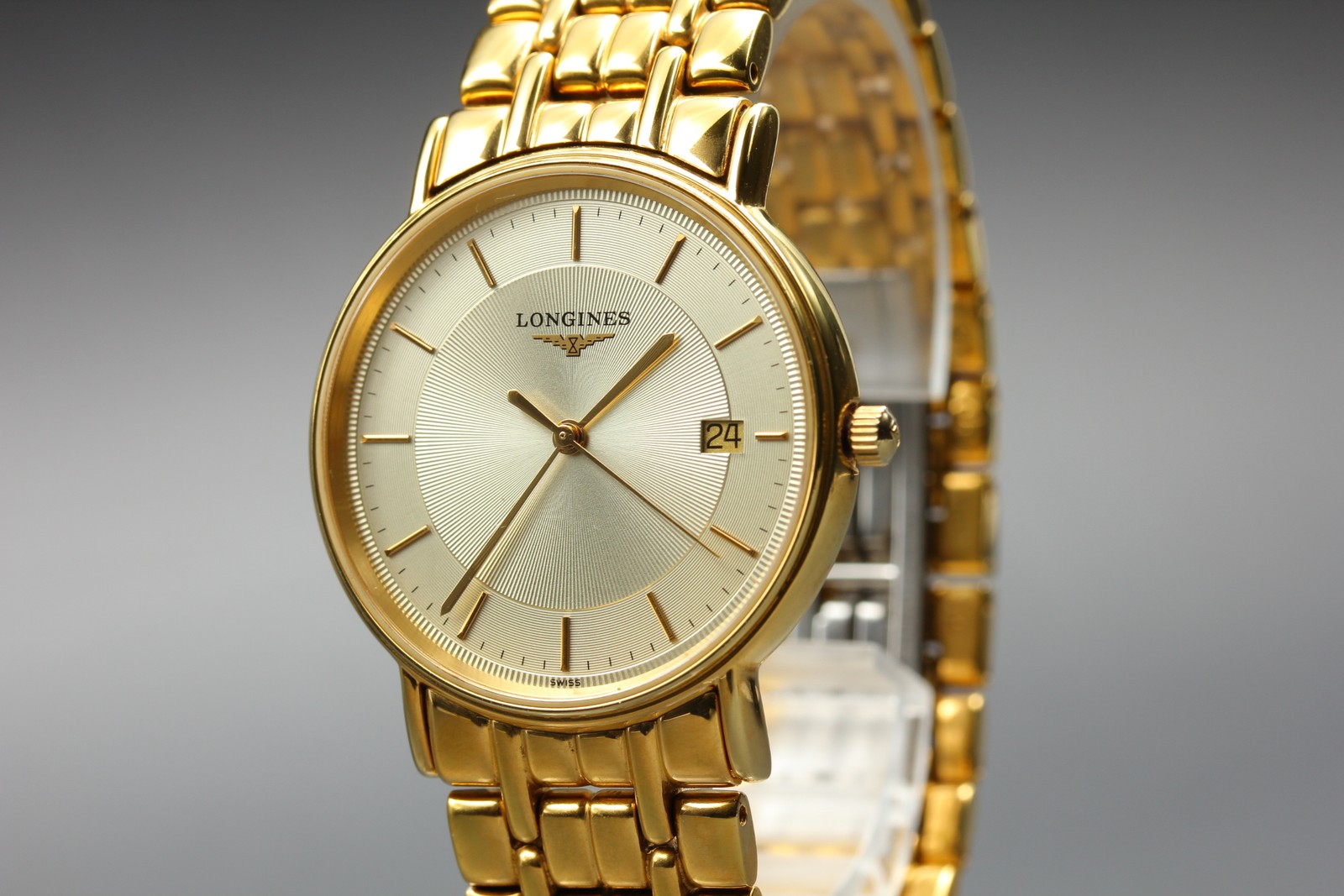 LONGINES Grand Classic Vintage Men’s Watch Quartz Date L4.720.2 33mm Near Mint