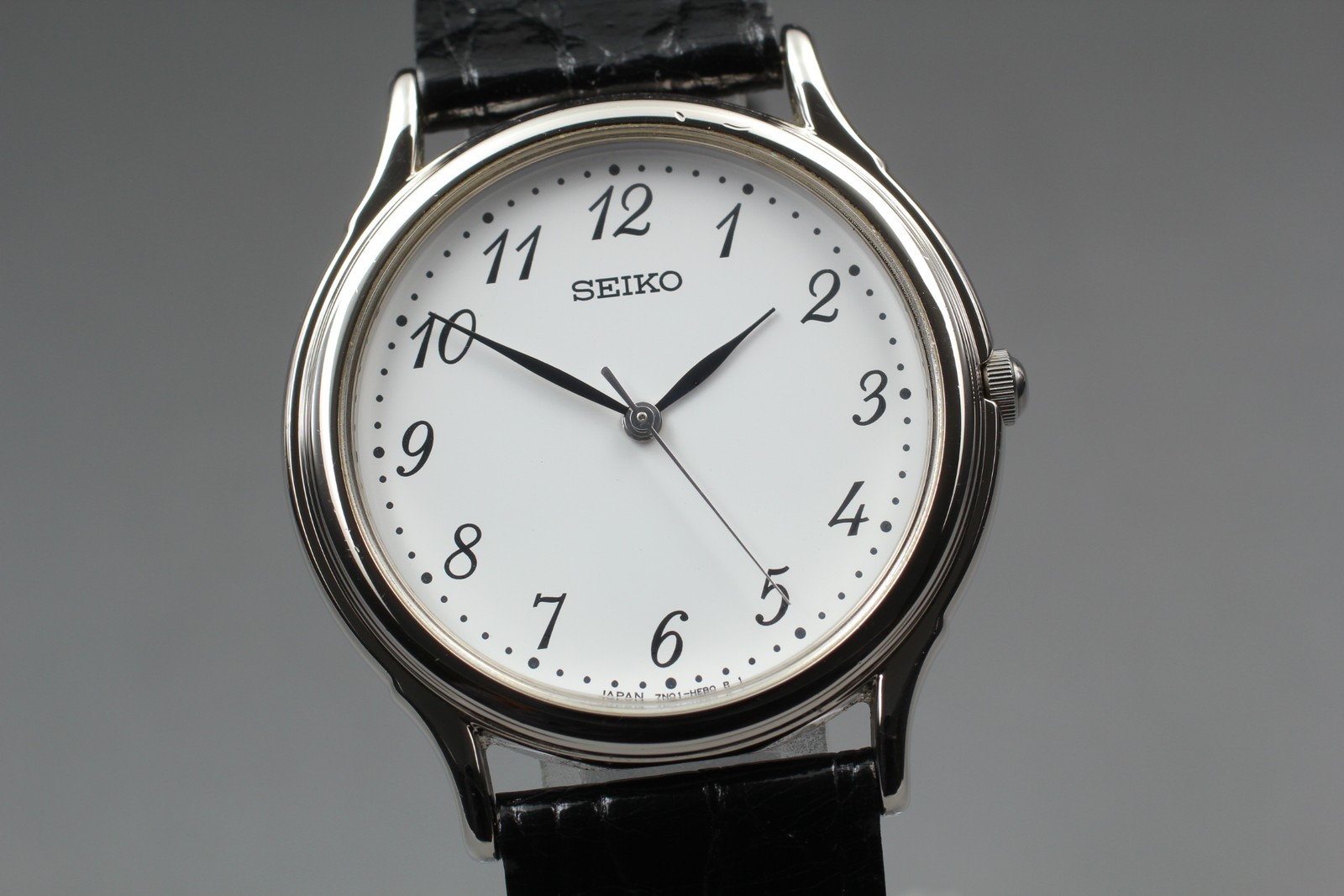 2017 [MINT] Seiko Selection 7N01-6910 White dial 32mm Quartz Men’s Watch