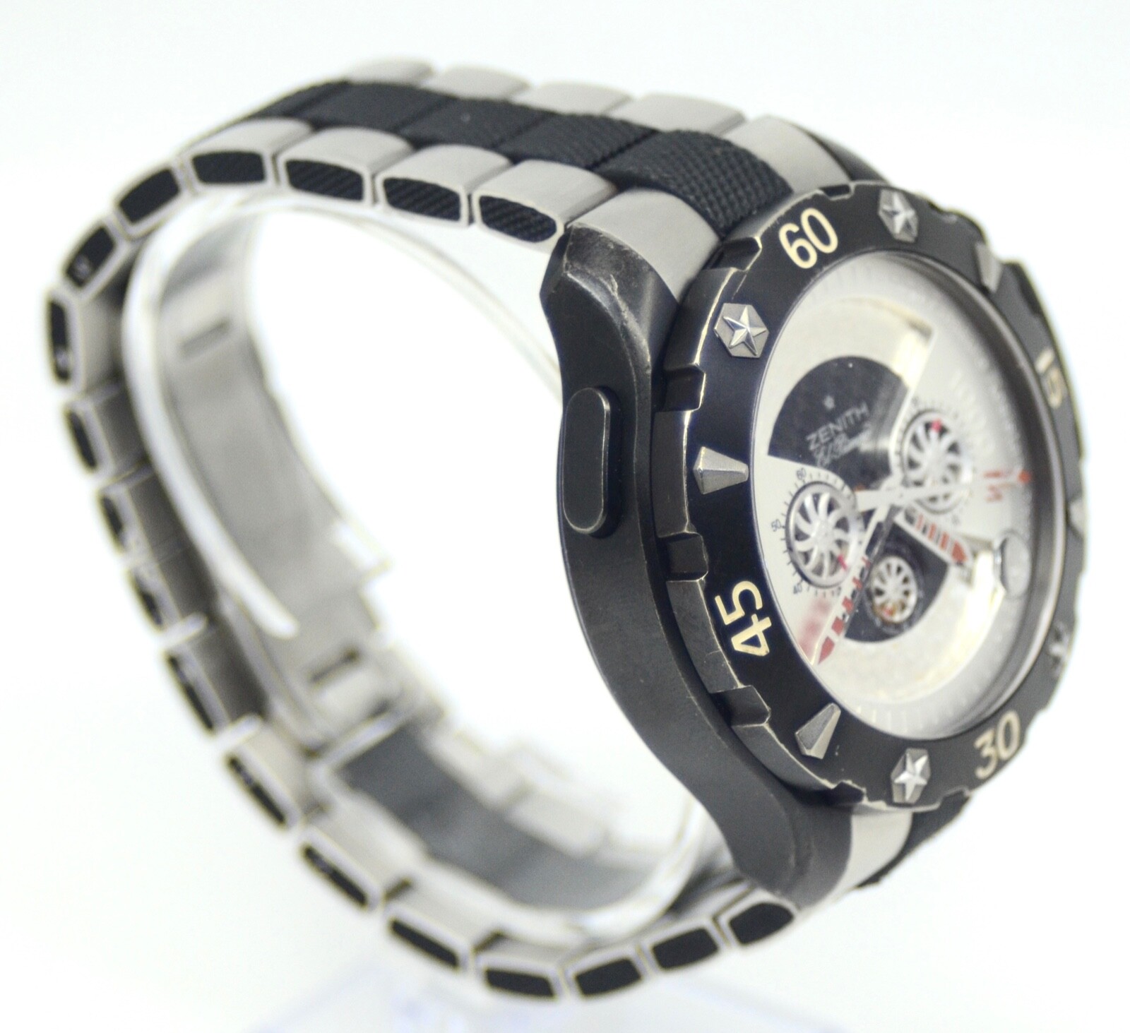 Men’s Zenith Defy Xtreme Chronograph 46.5 mm Titanium watch Ref.96.0525.4000;box
