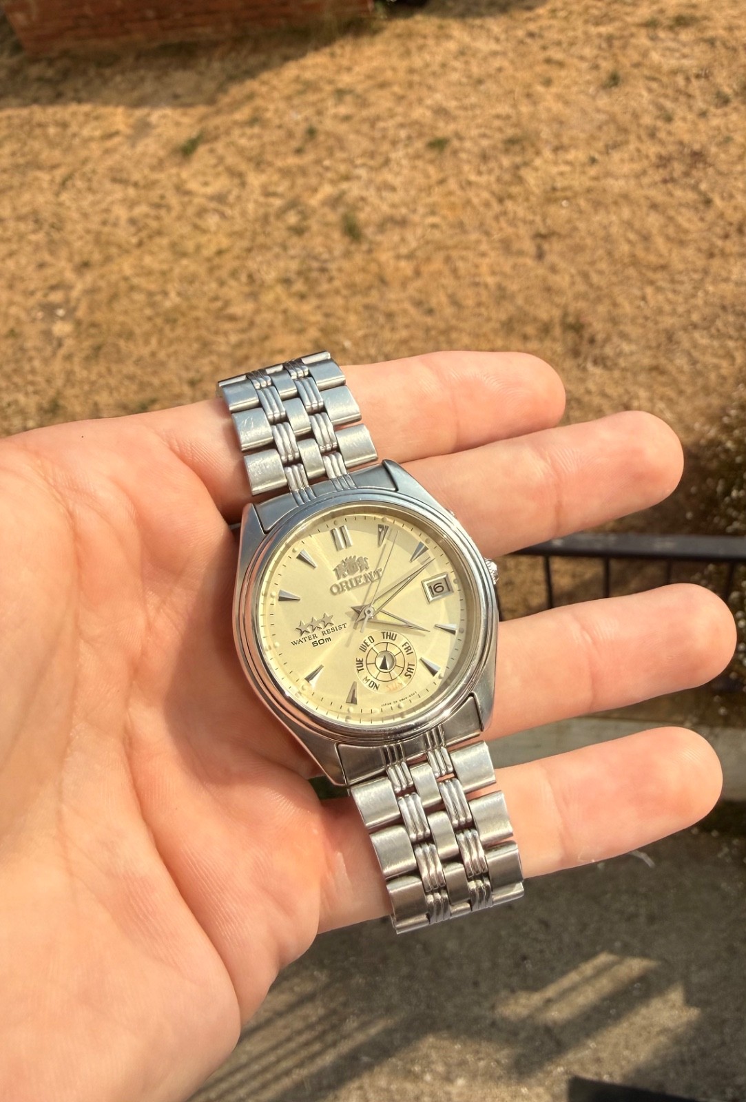 Orient 3 Star EMJ43-00 | Cream Sunburst Dial | Pointer Day Display | Automatic |
