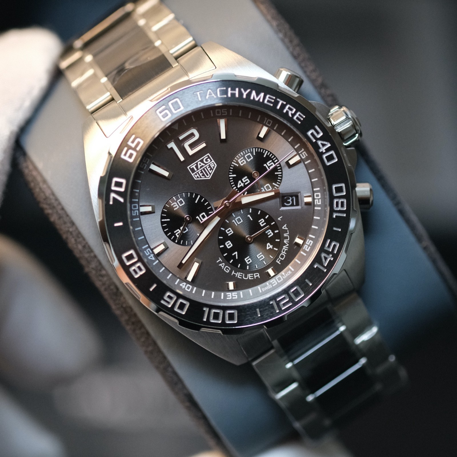 Authentic Unworn FULL SET TAG Heuer Formula 1 Quartz Chronograph CAZ1011.BA0843