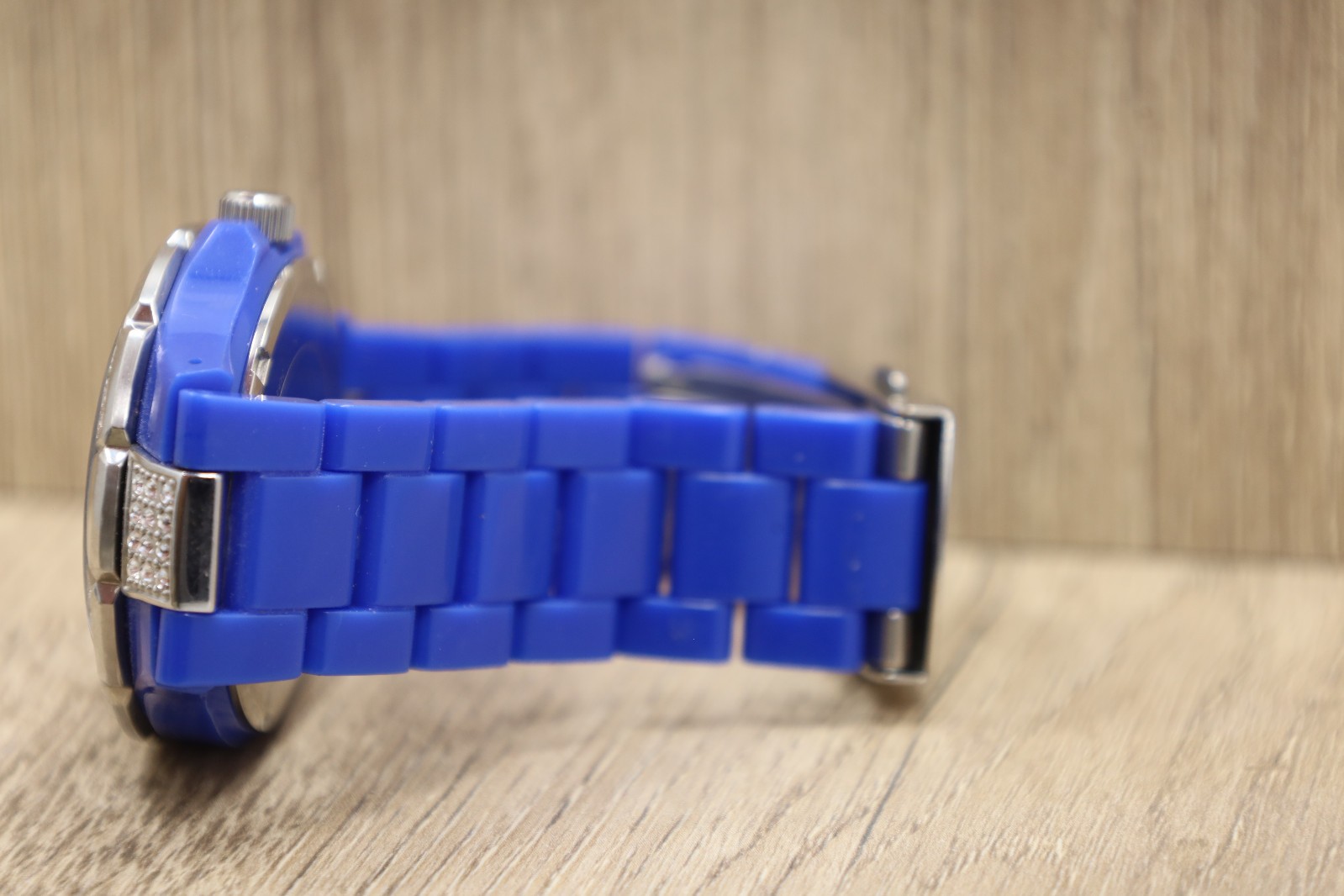 GUESS Women Blue Multi functional Watch U11622L2 Polycarbonate New batt