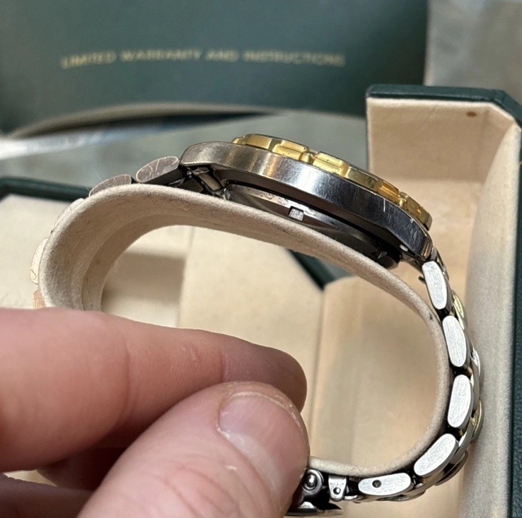 Seiko Kinetic Titanium Sports 100 Men’s Watch, Previously Owned