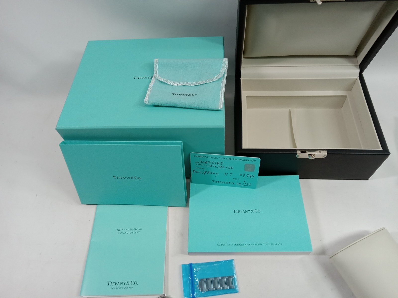 Tiffany & Co Ladies Atlas 2-Hand 31mm Diamond Quartz Steel Watch