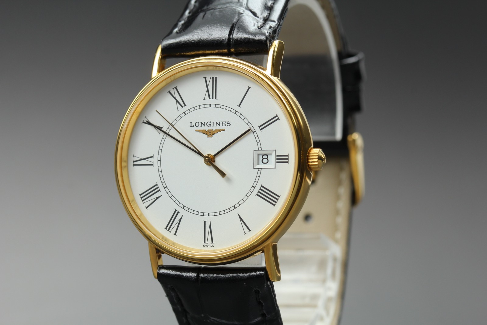 [MINT] Longines Grand Classic L4.720.2 33mm White Roman Date Quartz Men’s Watch