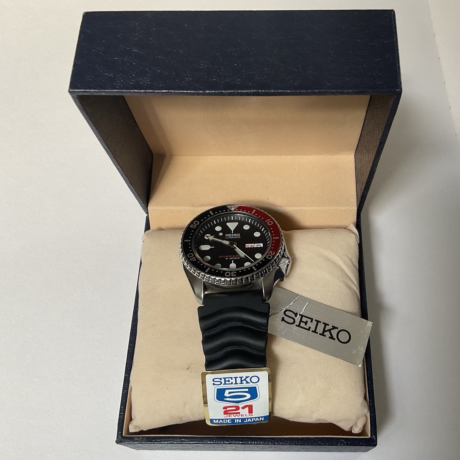 Seiko SKX009J Made in Japan Automatic Diver Box Tags Z22 Strap & Seiko Bracelet