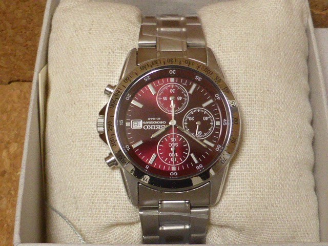 SEIKO SEIKO SPIRIT SBTQ045 Chronograph Men’s Watch 10 BAR Red New in Box
