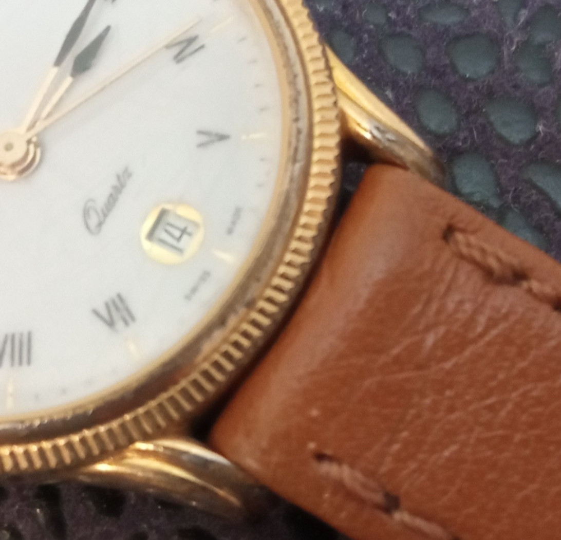E11SE Vintage Lotus Gold Plated Wrist Watch for Women