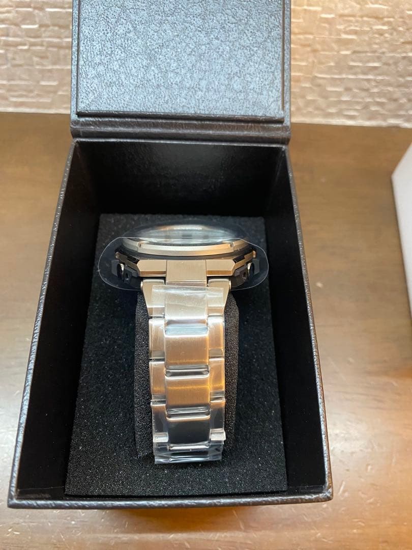 New G SHOCK GST W110D 7AJF Radio Solar