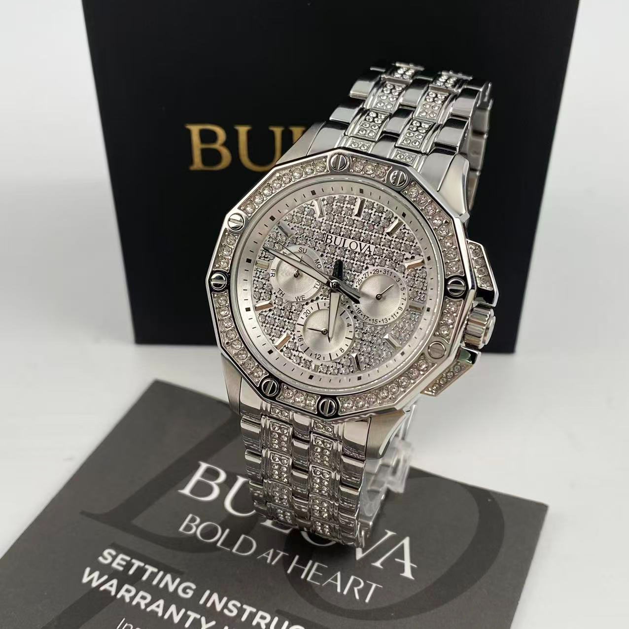 New Bulova Octava Crystal Men’s Quartz Watch White Dial Stainless Steel 96C134