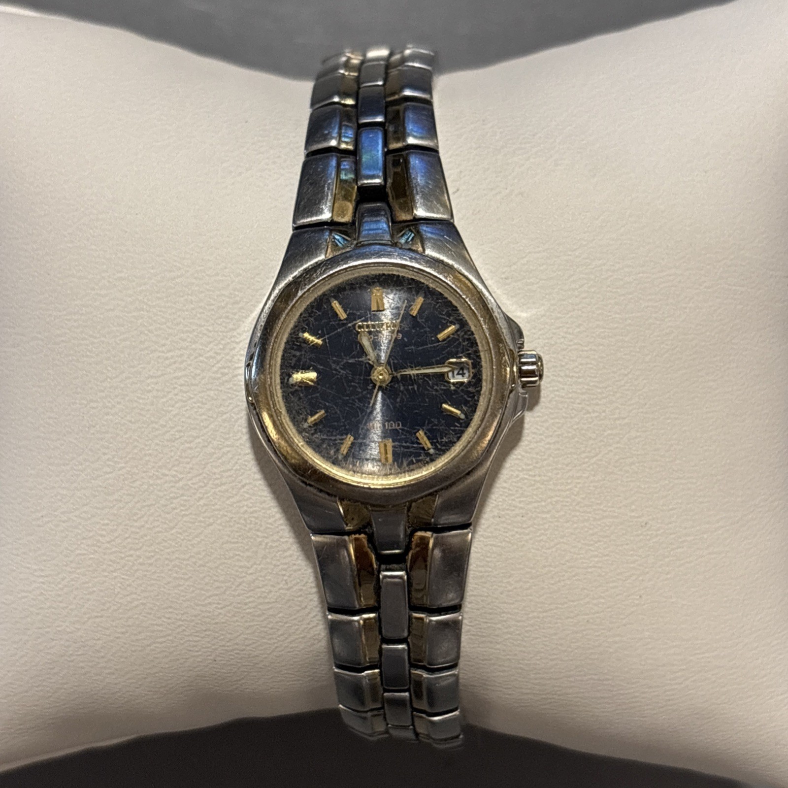 Citizen Eco-Drive Solar Analog Watch E011-K15711 Stainless Black WR 100m – Works
