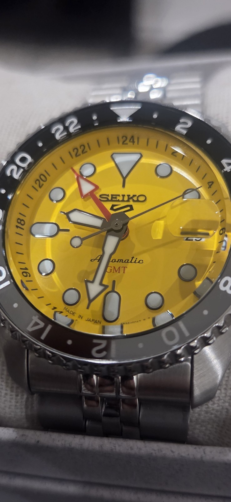 Seiko 5 Sports Yellow Unisex Adults Watch – SSK017