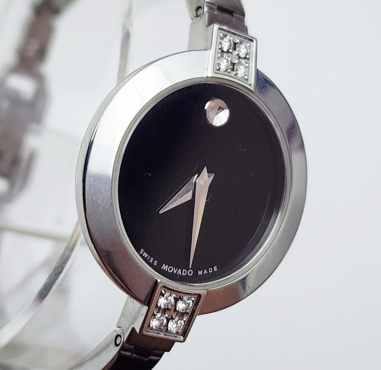 Women’s SWISS Watch MOVADO “Bela” 84.A1.1830S. Marked Diamonds Case. Small Wrist