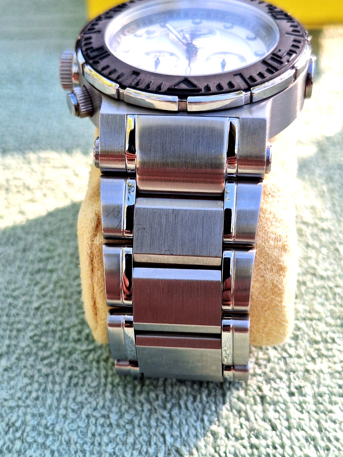 Invicta Ocean Reef Swiss Made Silver Dial Stainless Steel Model 1463 Mens Watch