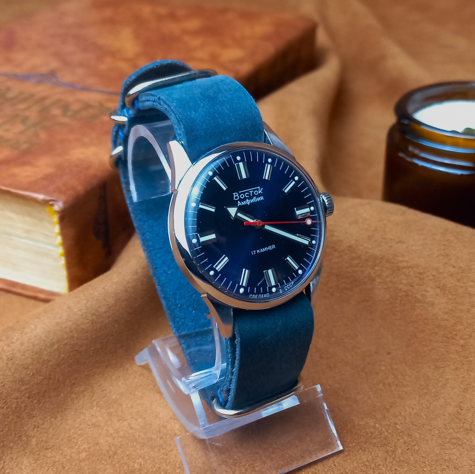 Soviet Wrist Watch Vostok Wostok Amphibian USSR 17 Jewels Vintage Men’s Watch