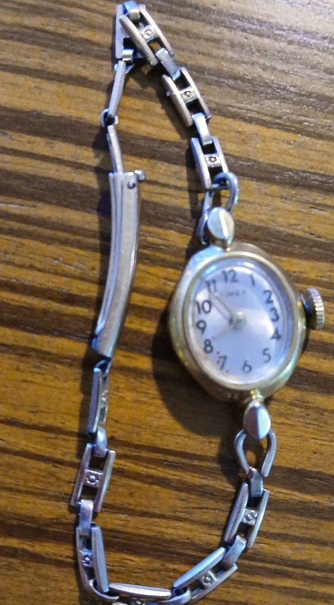 timex ladies 1/20 12kt gold filled watch vintage(none Working)