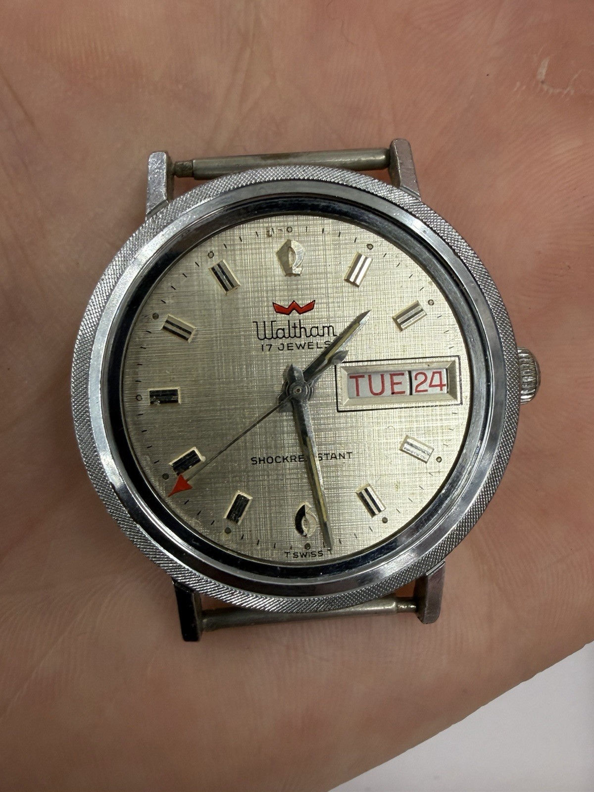 Vintage Waltham Manual Wind Day-Date Linen Dial with Hobnail Bezel