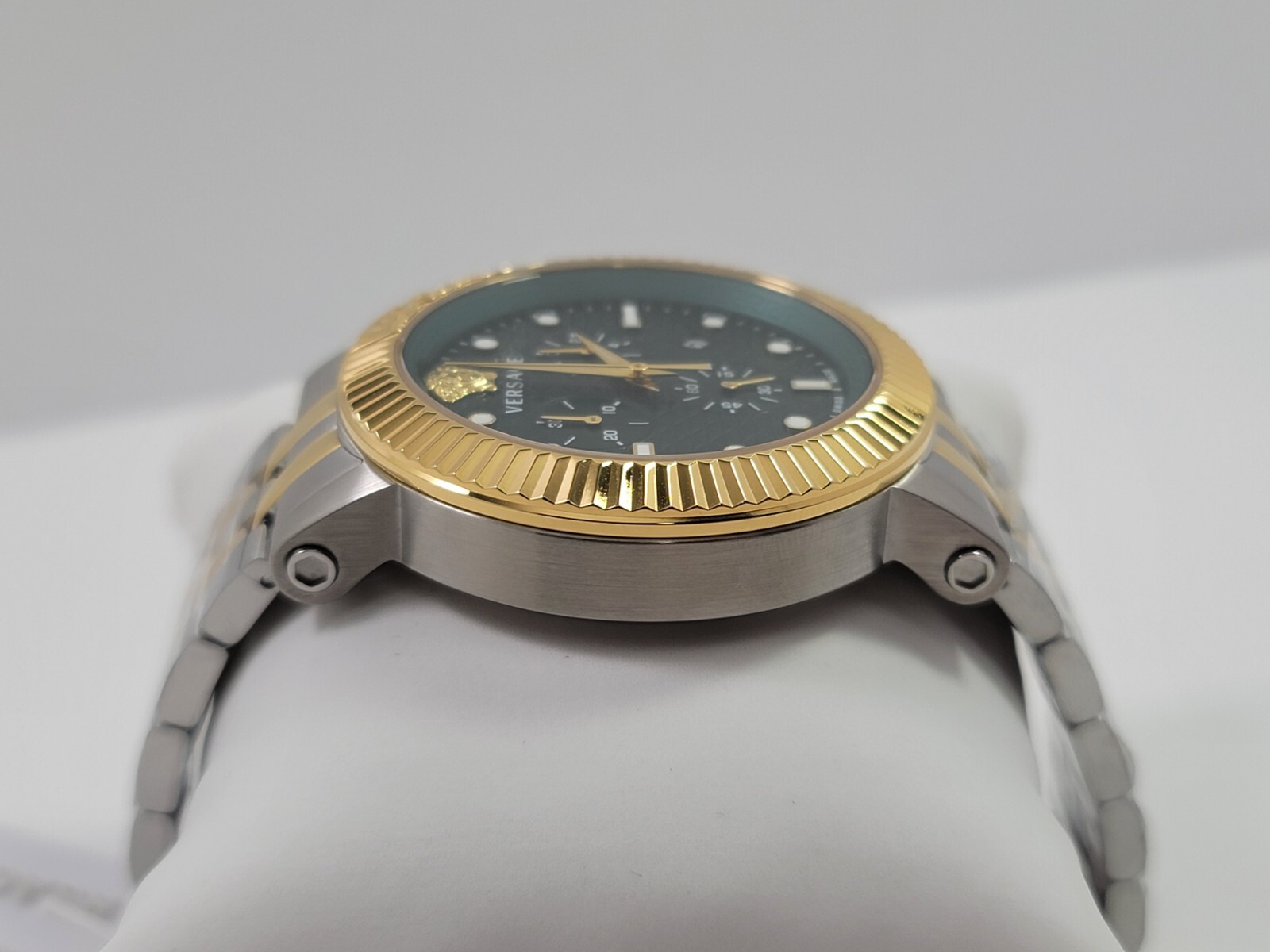 Versace V-Chrono Quartz Green Dial Two Tone Stainless Steel Mens Watch VESQ00722
