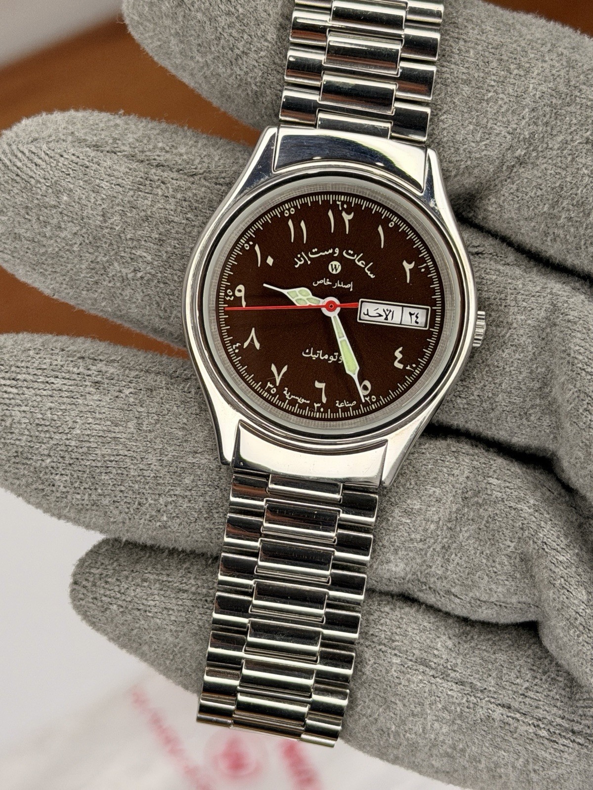WEST END WATCH CO 17 JEWELS AUTOMATIC ARABIC DIAL SWISS MEN’S WRIST WATCH
