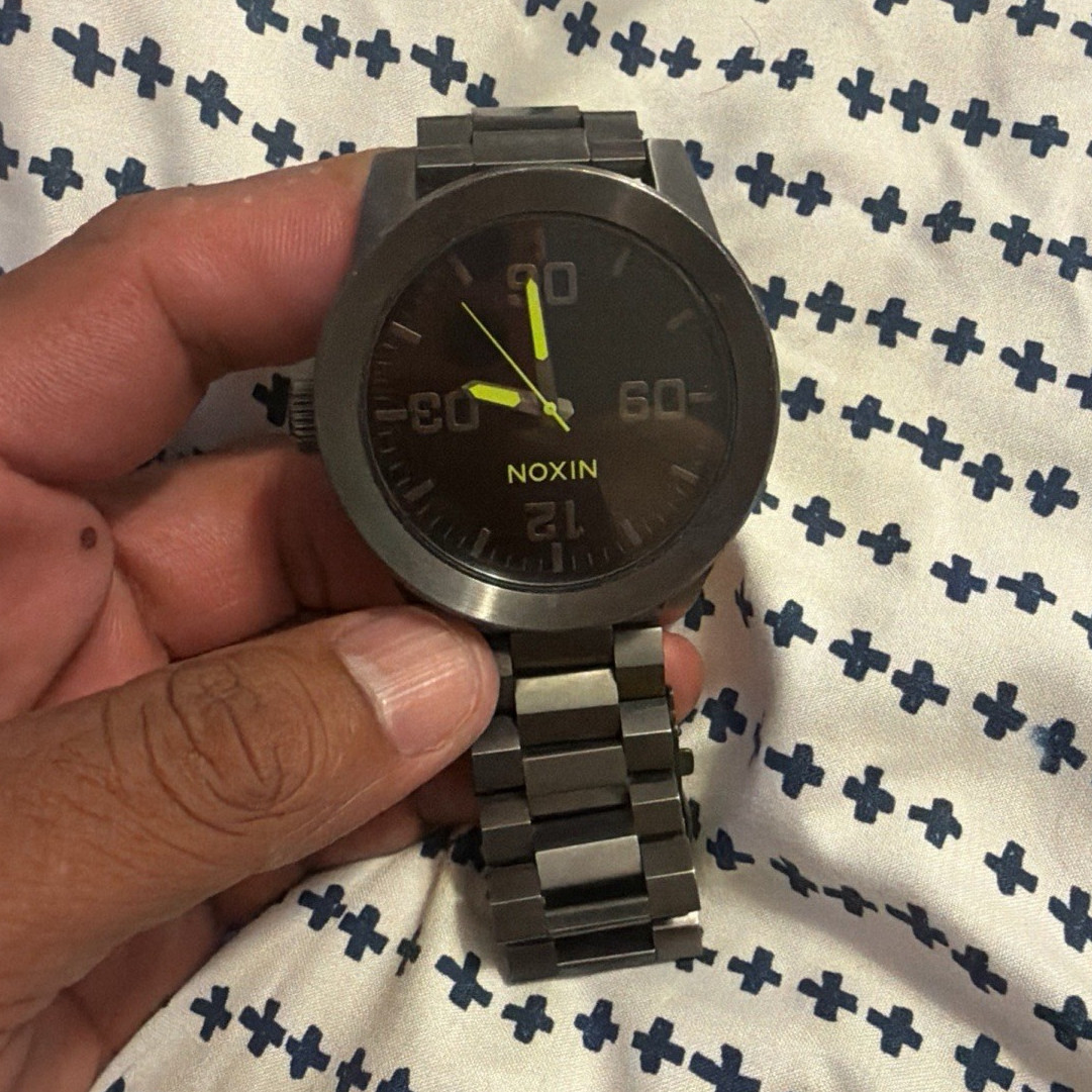 Nixon Corporal Quartz Analog Watch Black Dial Gray Metal Bracelet Fixed Bezel