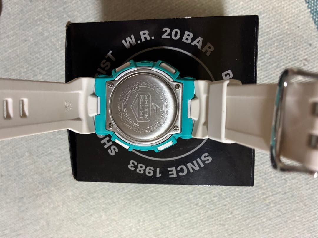 CASIO G-SHOCK Analog-Digital GA-500WG-7A