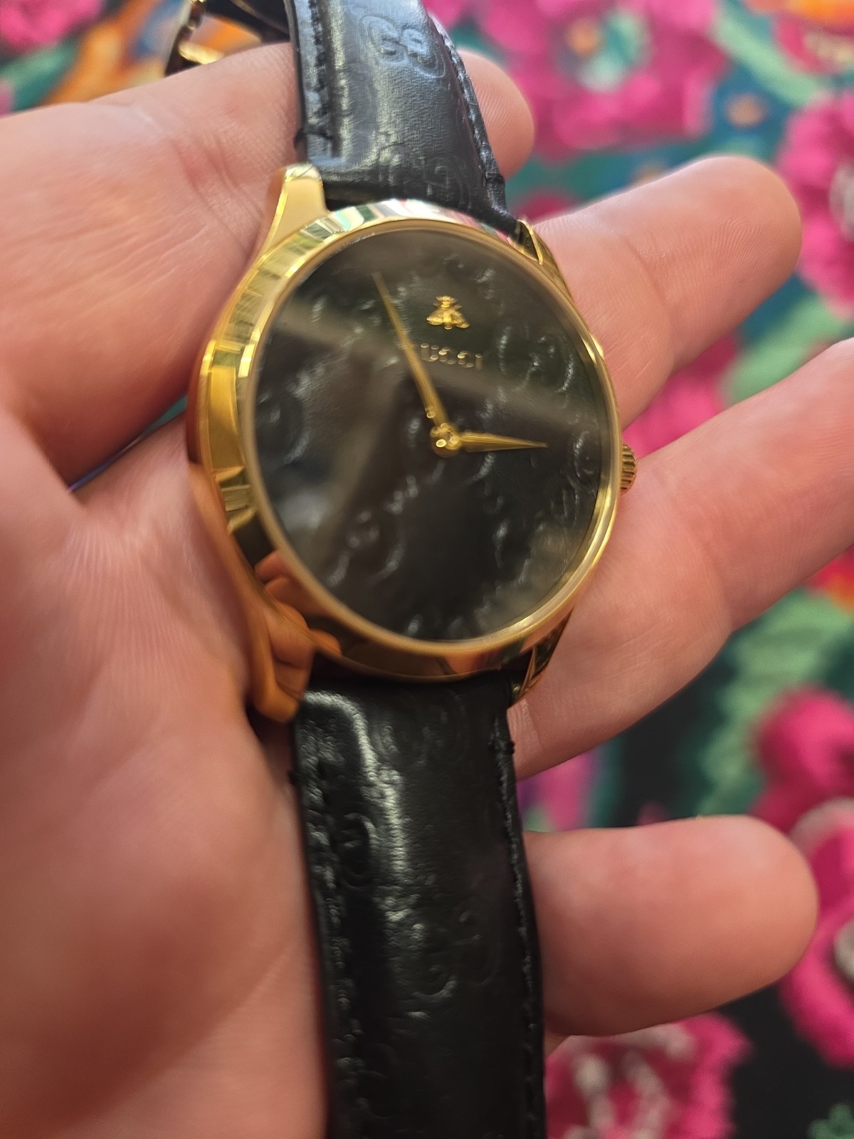 Gucci G-Timeless Unisex Wristwatch – YA1264034