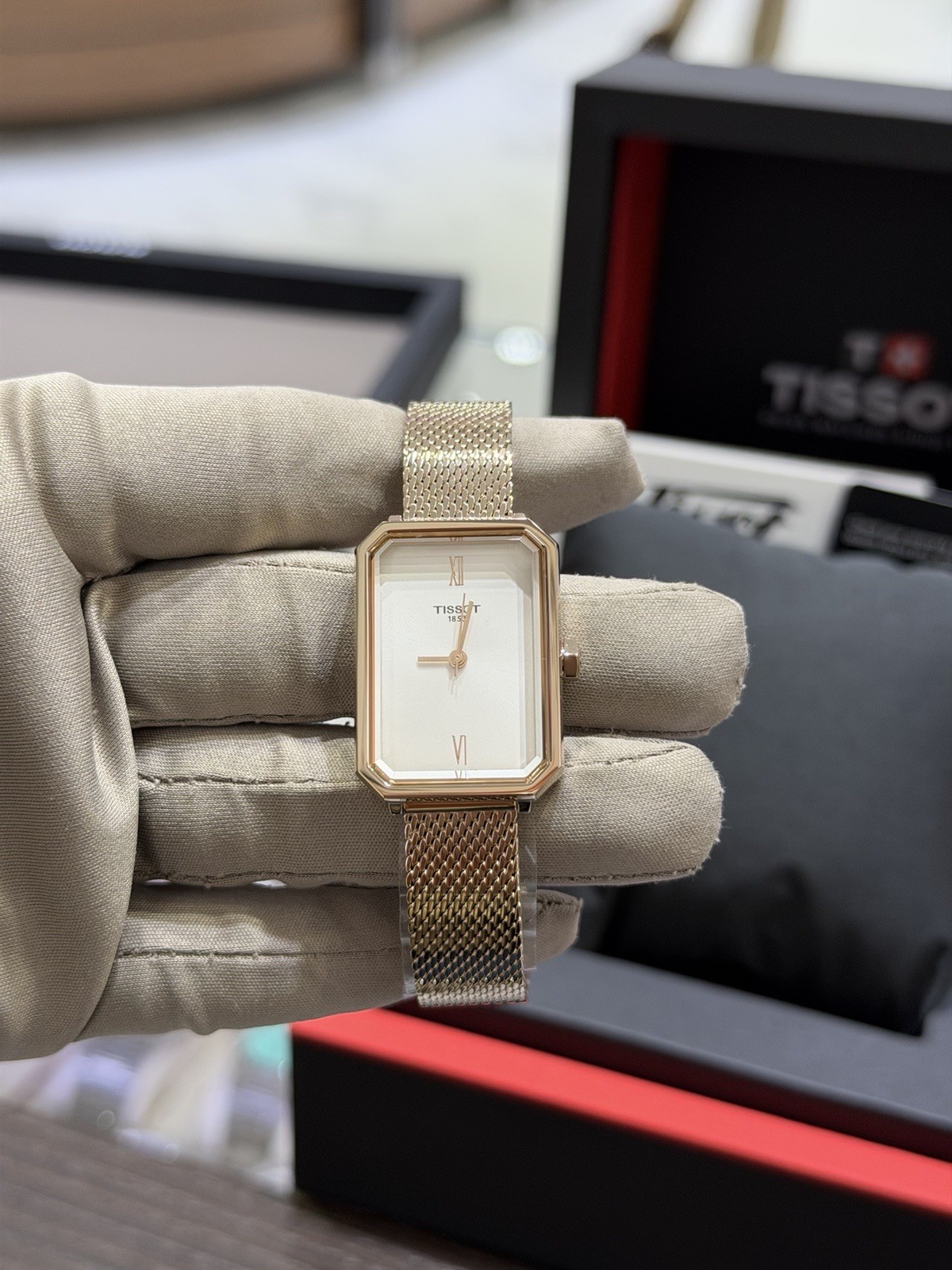 New Tissot SRV 30mm Silver Dial Rose Gold PVD Women’s Watch T160.110.33.033.00